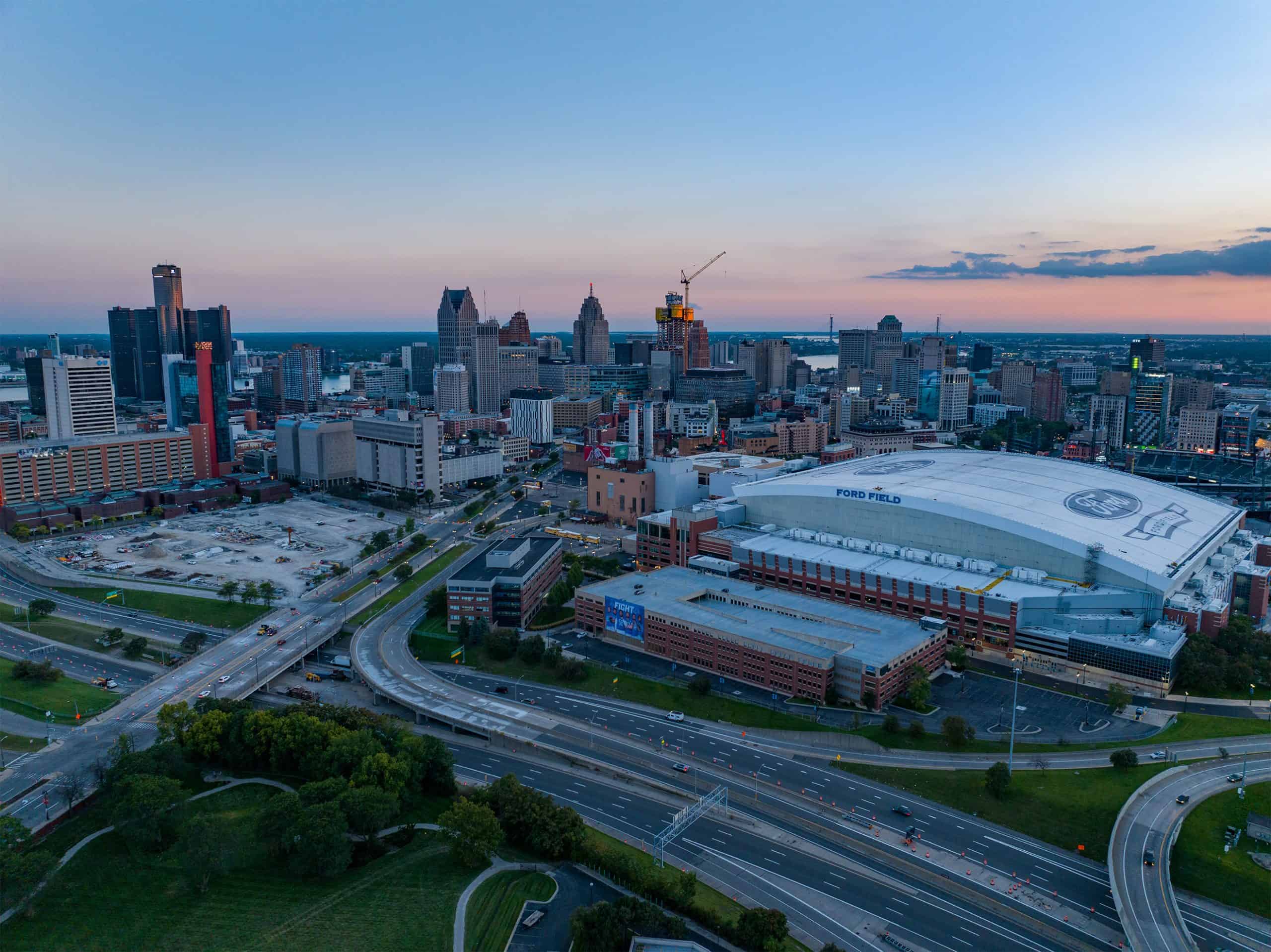 detroit skyline with sunset